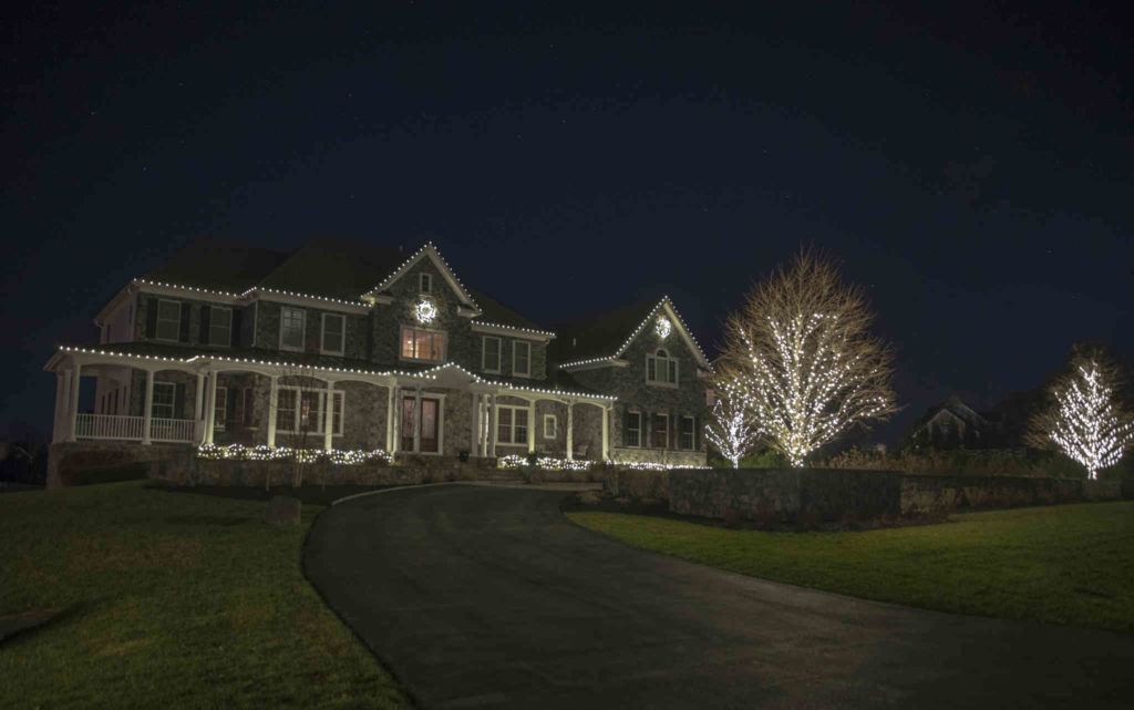holiday christmas light installation for your home