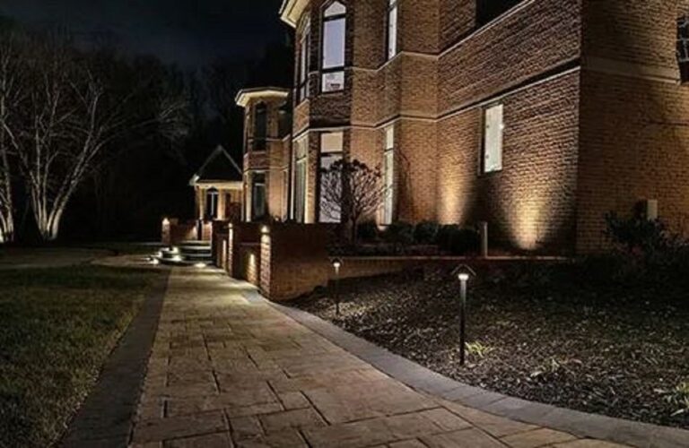 aqua-bright Low Voltage Landscape Lighting
